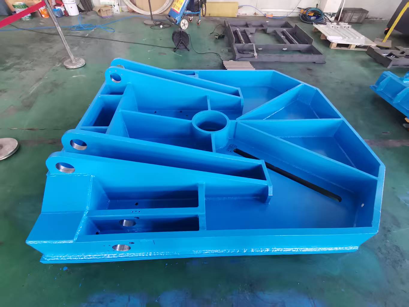 Custom Hydraulic Tilting Platform