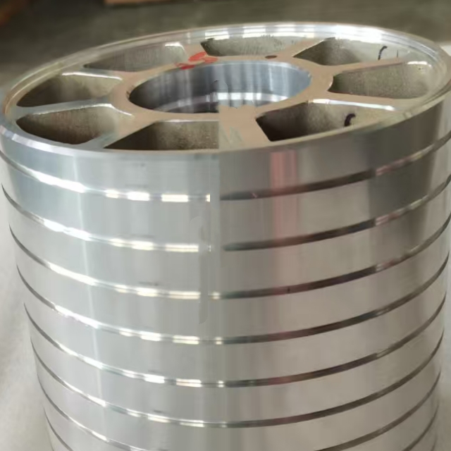 Adaptive multi-section pressure roller — perfectly conforms to complex surfaces