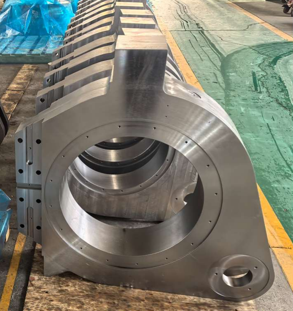 Bearing House, Q355D