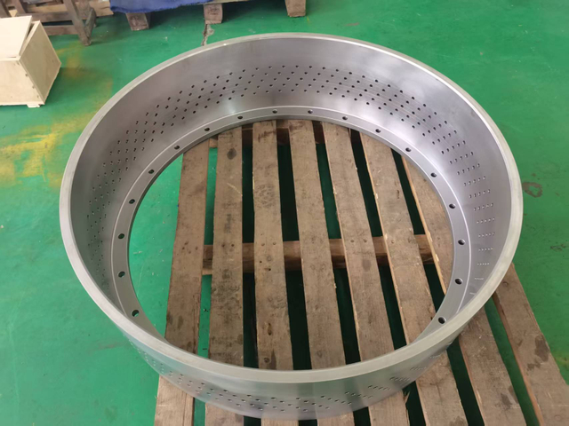 Custom Large Diameter Precision Machined Vacuum Ring with Array Holes