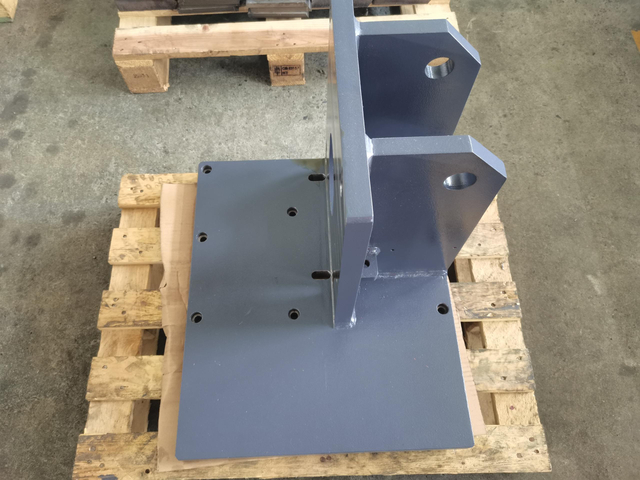 Custom Heavy Duty Steel Fabrication CNC Machining Reducer Base Bracket